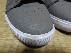 supara-gray10.JPG